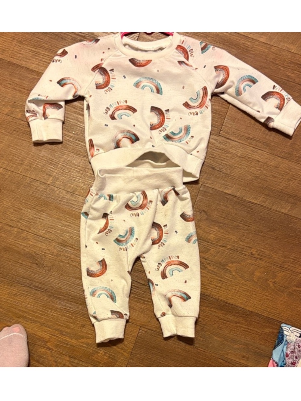 Kids matching Rainbow Print Sweatshirt & Sweatpants 🌈🩵🤎🤍